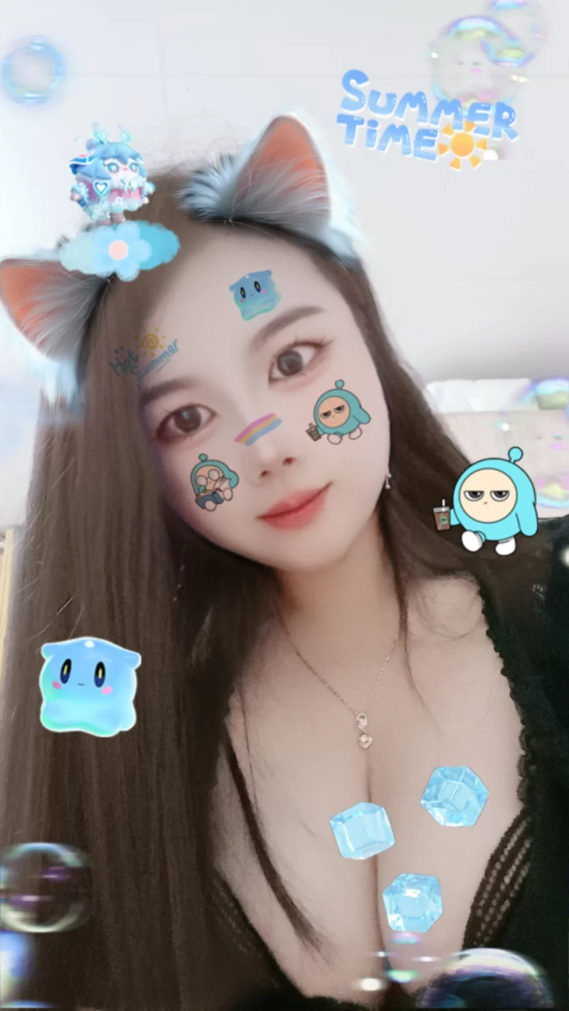 体验皮肤白嫩的宝儿_深圳外围小姐