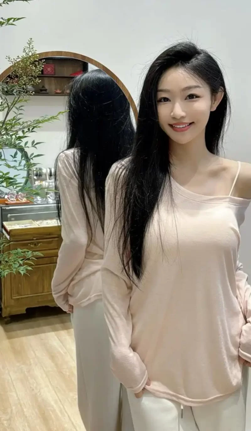 大专毕业无业女求包养_十堰美女找金主