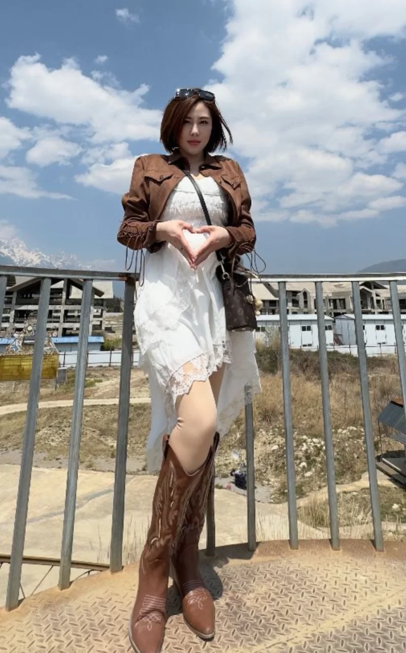 天津小骚货大奶子_市区外围小姐