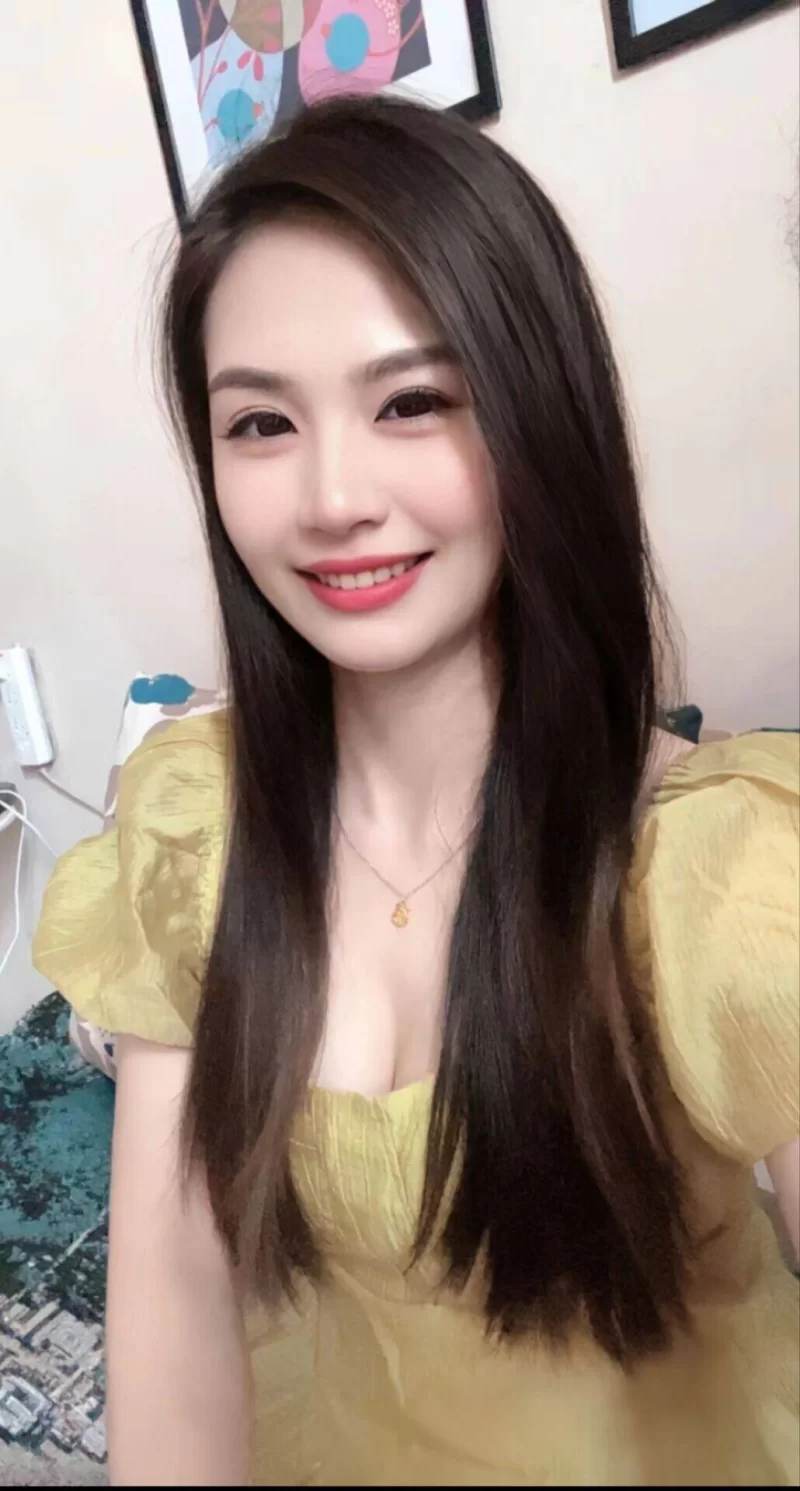 朝阳刚下水的大胸湘妹_朝阳外围小姐