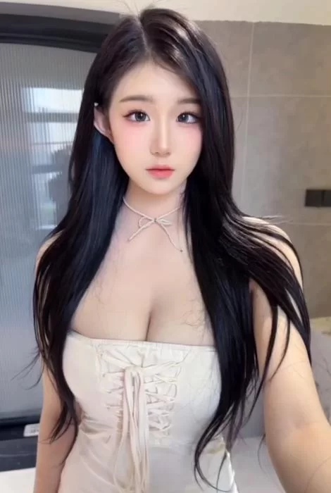 大胸颜值妹子服务绝对上乘_东莞外围小姐