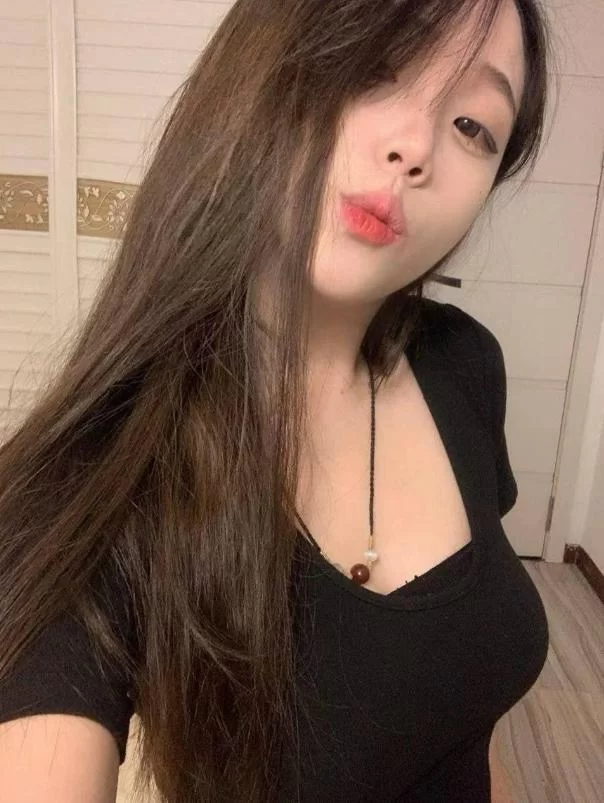 新到老师水嫩逼不等人_闵行外围小姐