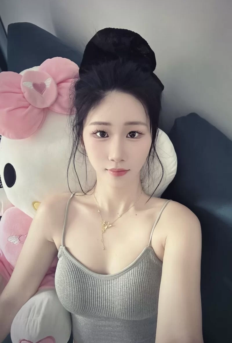 清纯甜美多汁妹妹_拉萨外围小姐