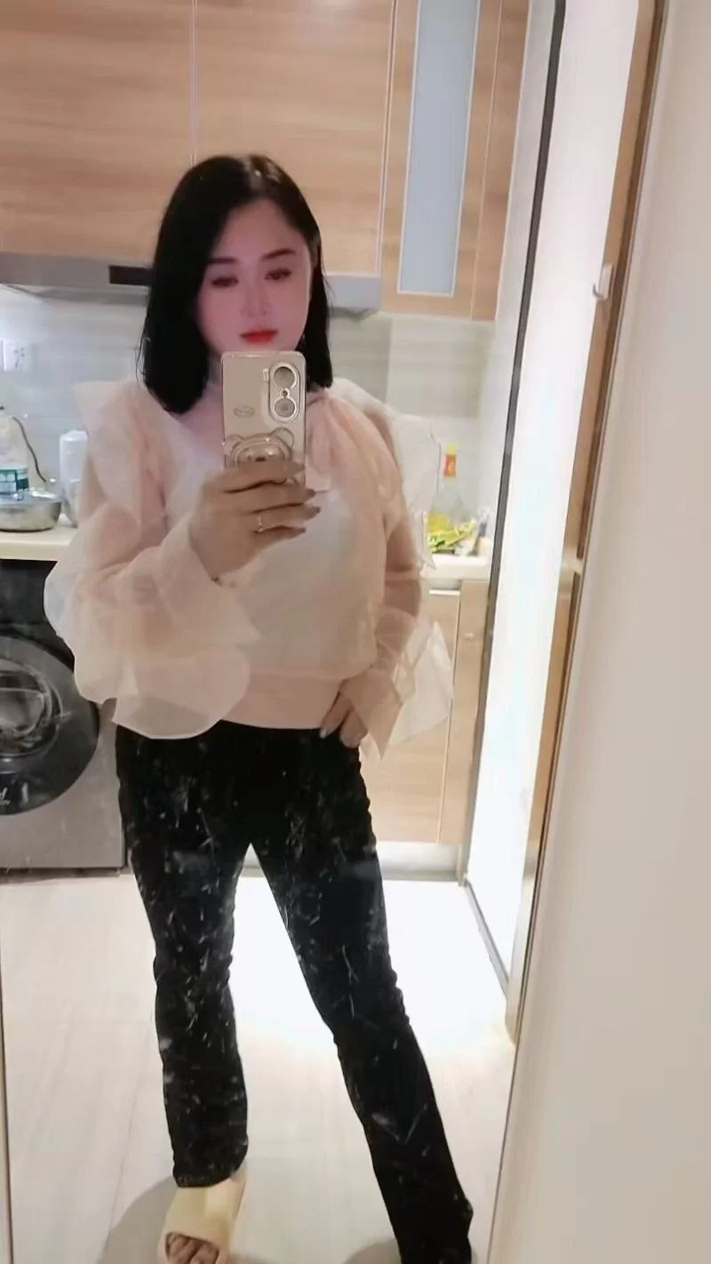 美甲店兼职大胸熟女_三亚外围小姐_老哥稳