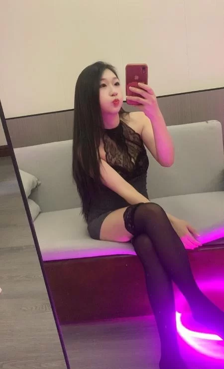 性感软妹温柔妩媚多姿_西宁外围小姐_老哥稳