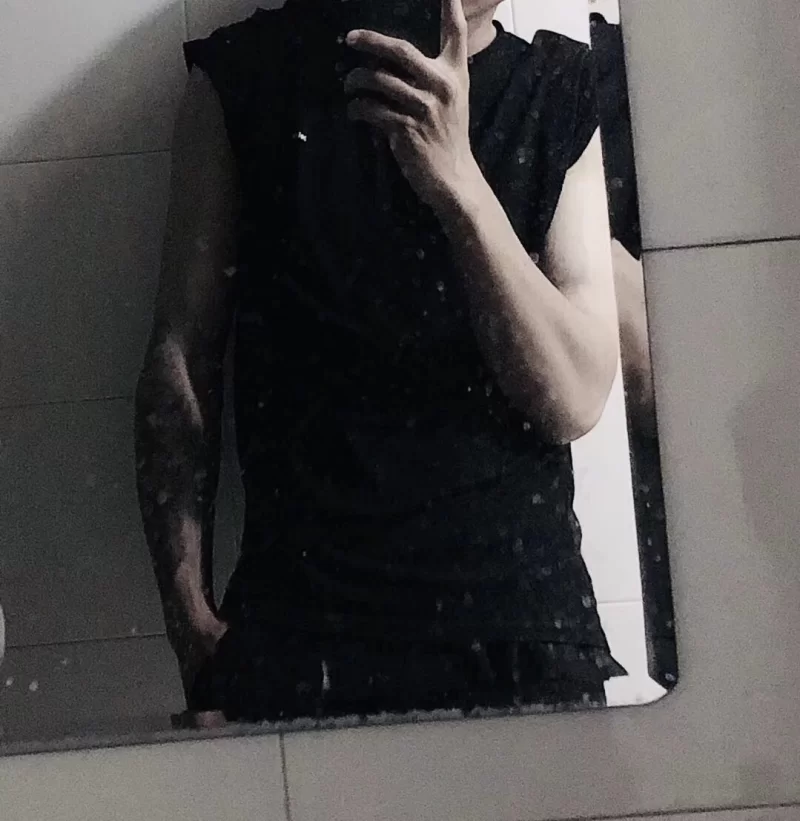 01 都能接受瘾大_玉溪男模鸭子_老哥稳