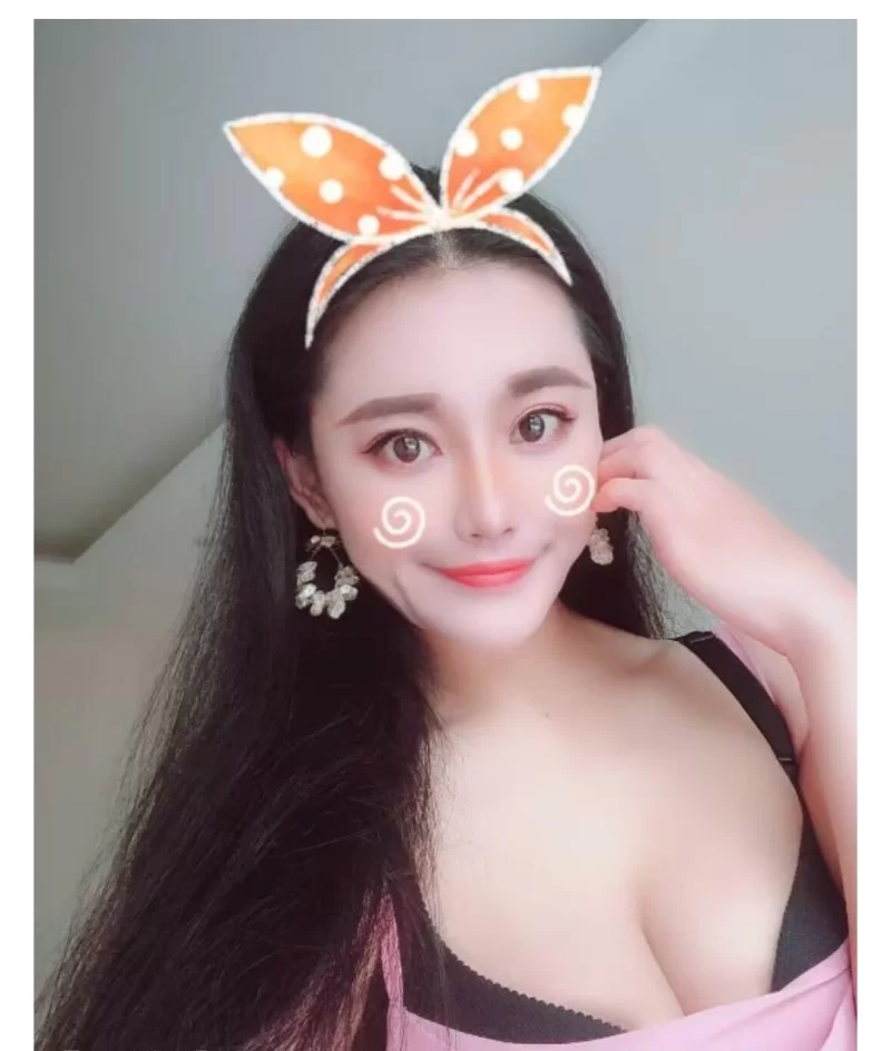 新疆乌鲁木齐新市区蕾蕾(可三通)_乌鲁木齐外围小姐_老哥稳