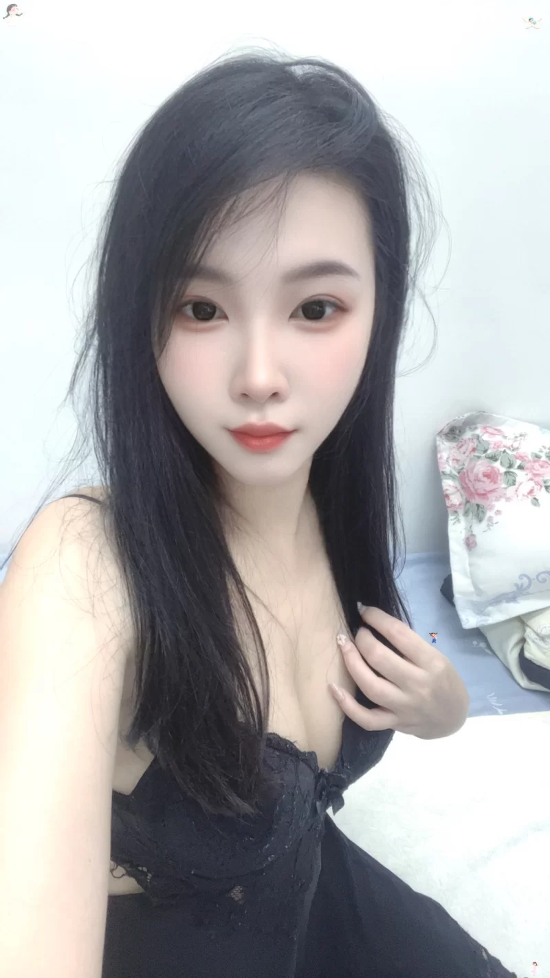 大胸御姐露露_广州外围小姐_老哥稳