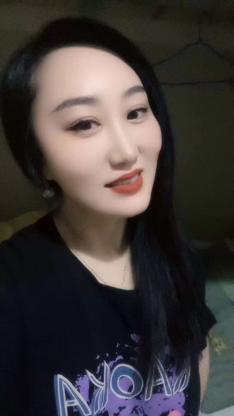 服务好大波风骚美琪_太原外围小姐_老哥稳