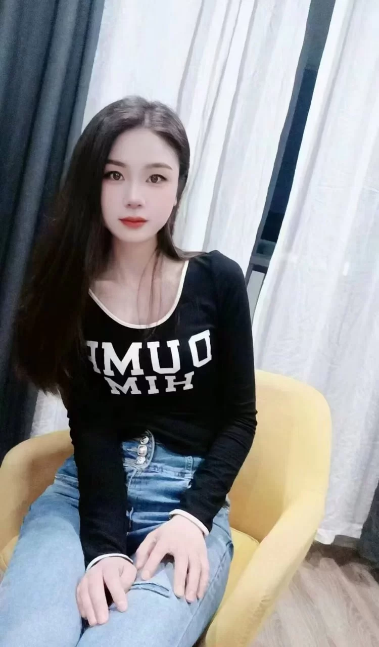 成都气质御姐兼职_成都外围小姐_老哥稳