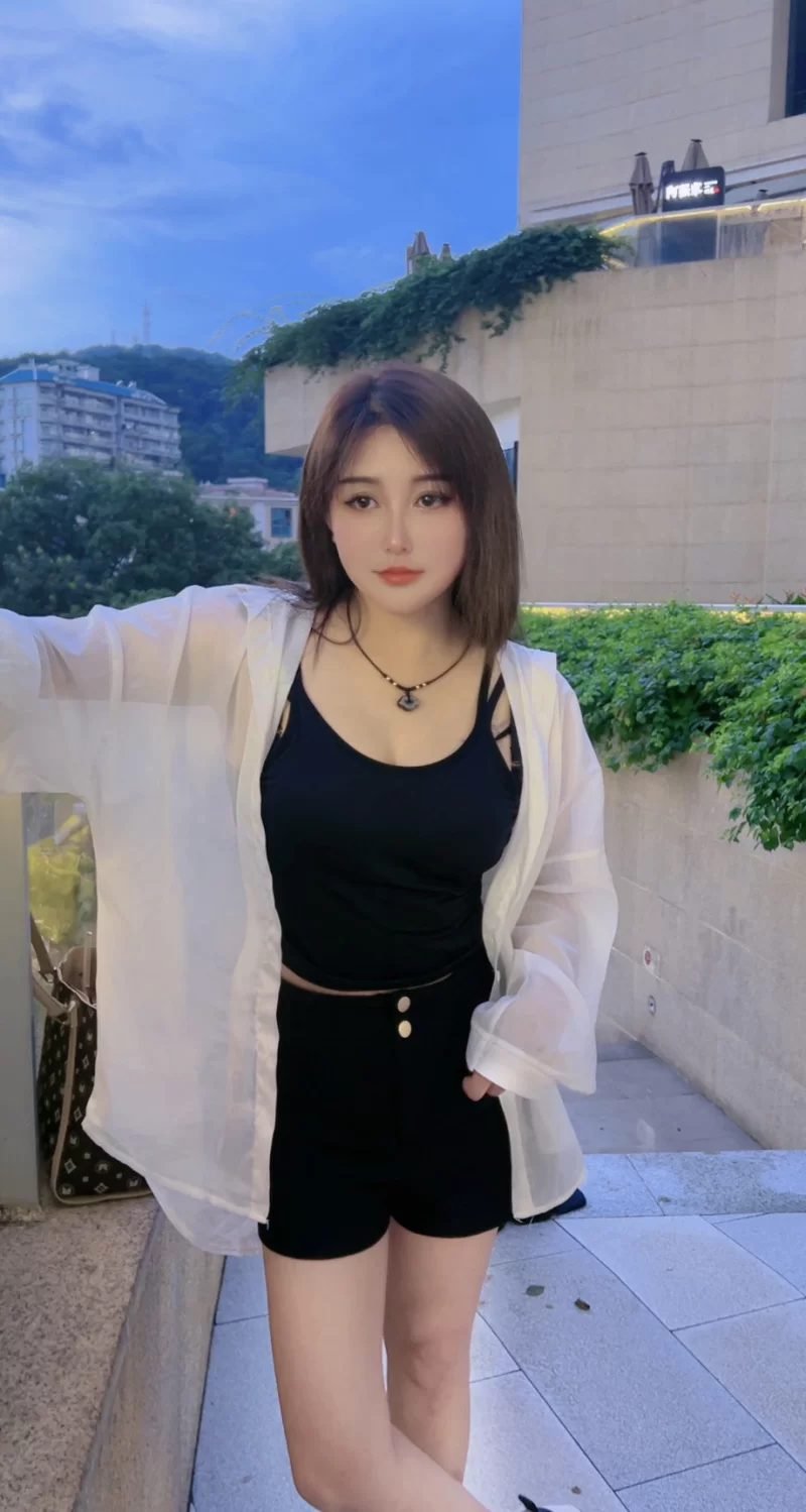 3号线琳琳服务控_广州外围小姐_老哥稳