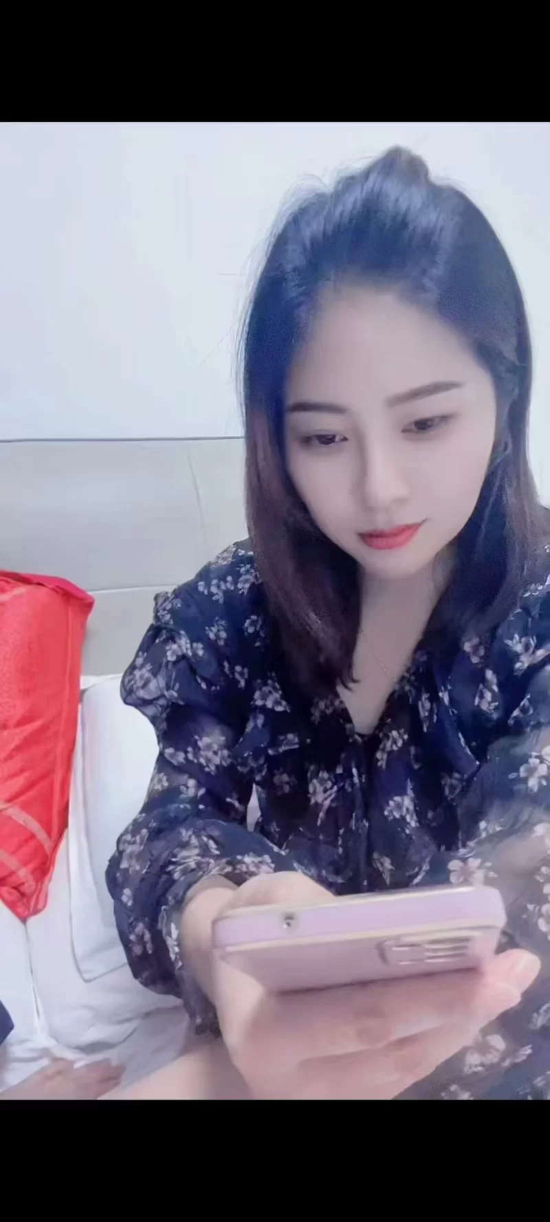 大胸肥臀熟女_郑州外围小姐_老哥稳