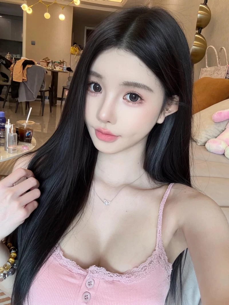 广州市天河区高端极品楼凤小骚货大胸妹_广州外围小姐_老哥稳