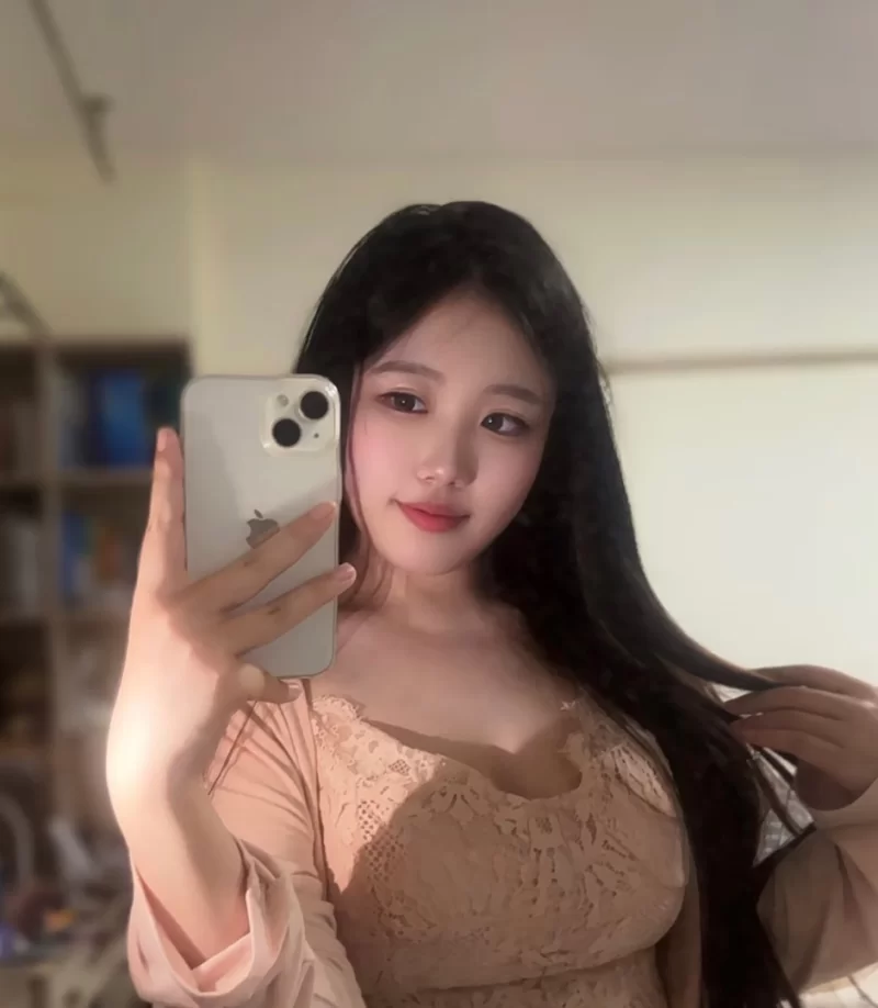 粉嫩蜜桃臀_深圳外围小姐_老哥稳