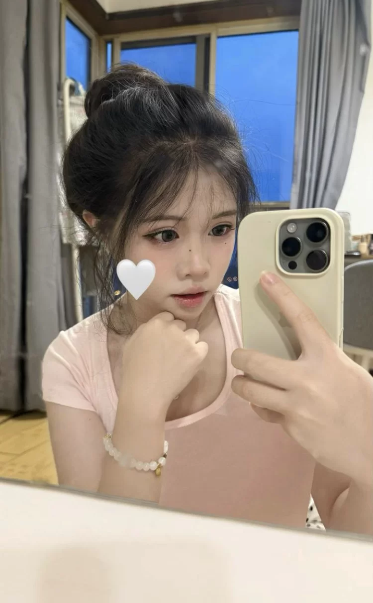 本科刚毕业的小骚货喜欢被调教_浦东外围小姐_老哥稳