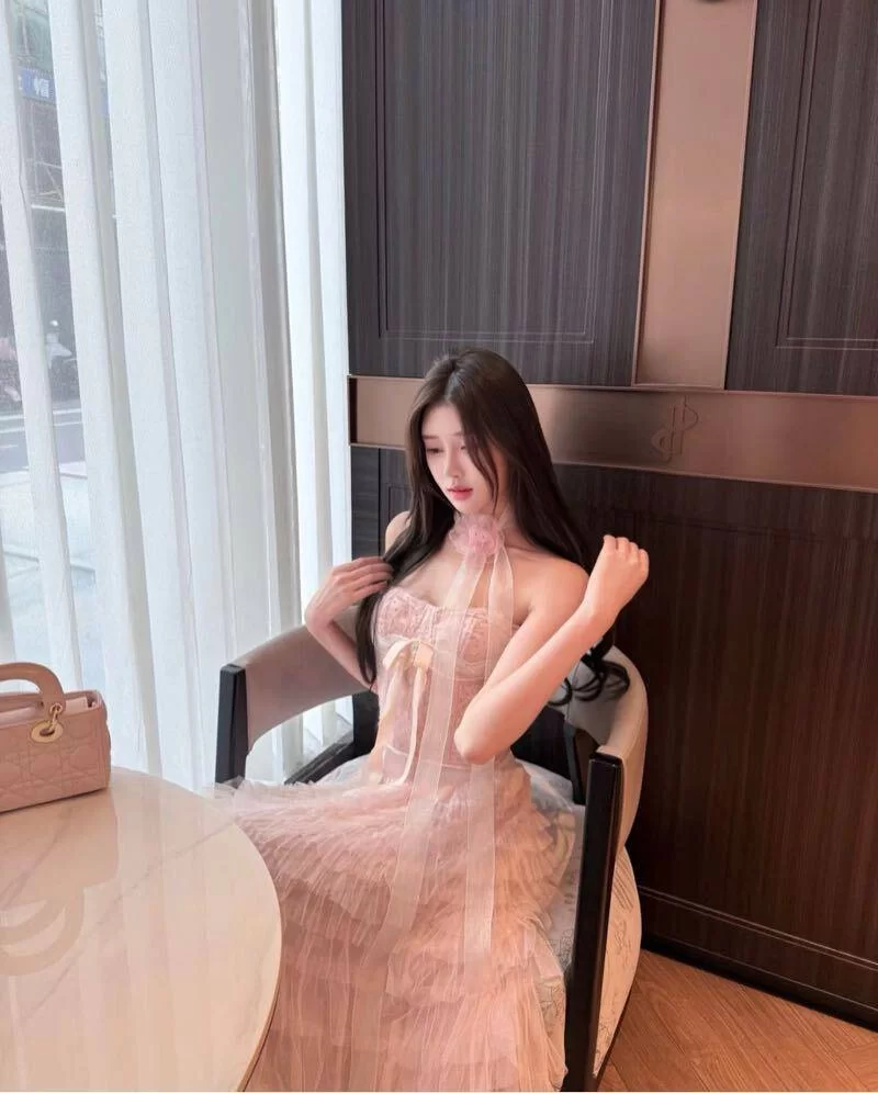 白皙长腿白虎小姐姐_贵阳外围小姐_老哥稳